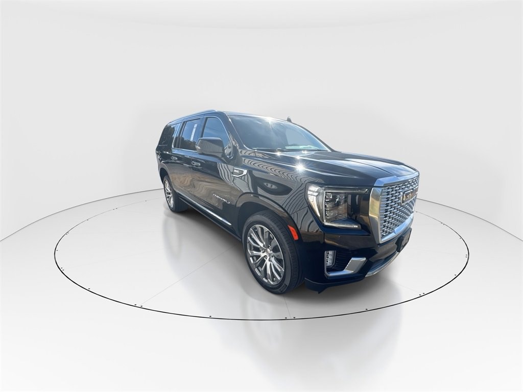 Used 2022 GMC Yukon XL Denali SUV