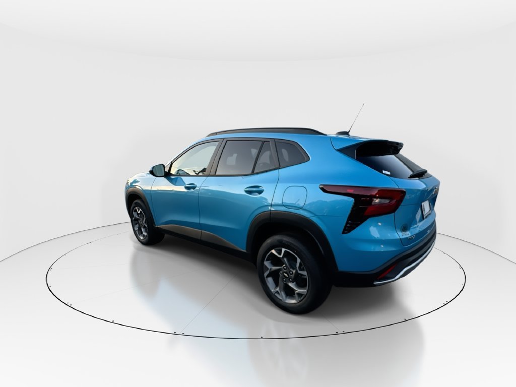 2026 Chevrolet Trax LT - Photo 6