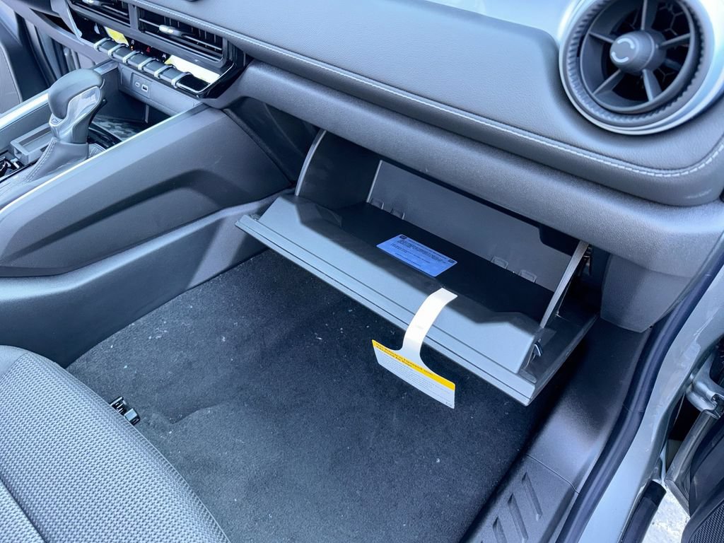 2026 Chevrolet Colorado LT - Photo 36