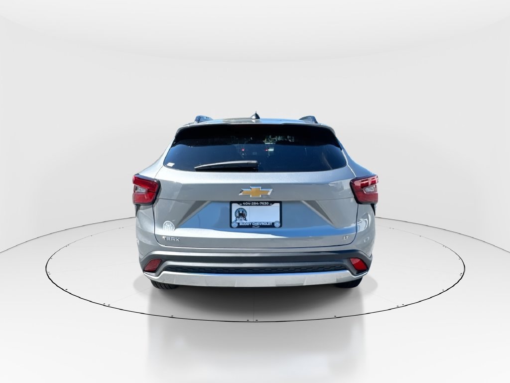 2026 Chevrolet Trax LT - Photo 7