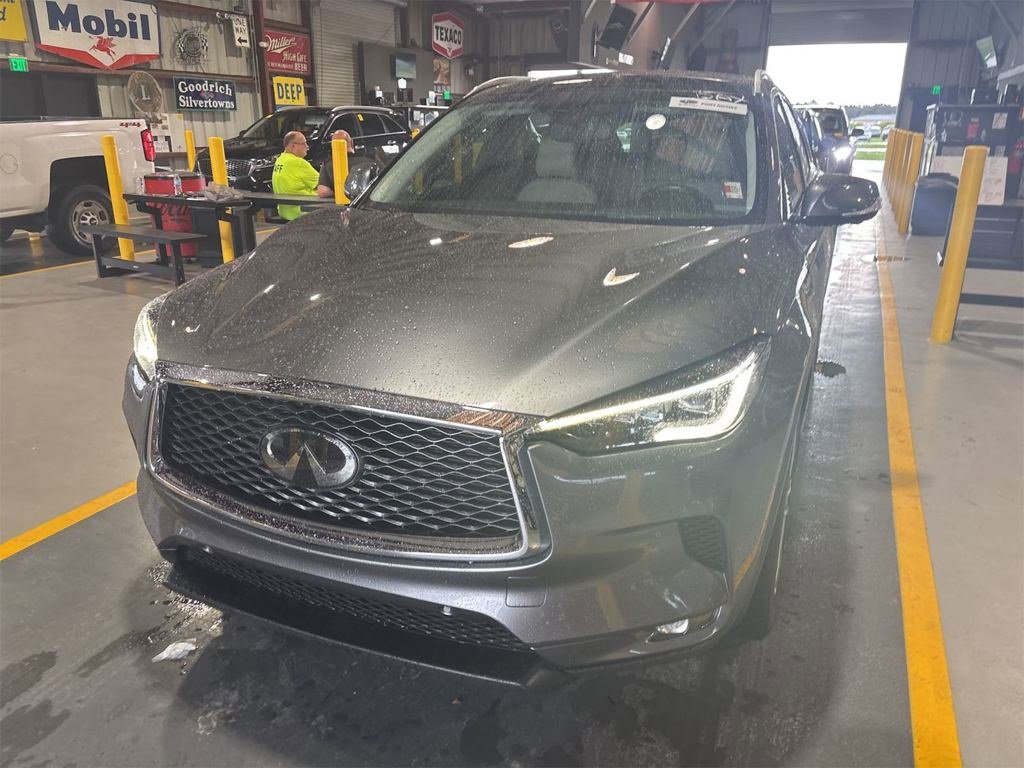 2021 Infiniti QX50 Sensory photo 3