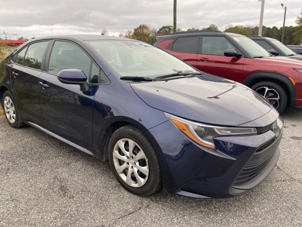 Used 2024 Toyota Corolla LE Sedan