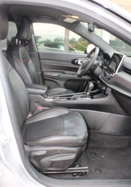2025 Jeep Compass Trailhawk - Photo 16