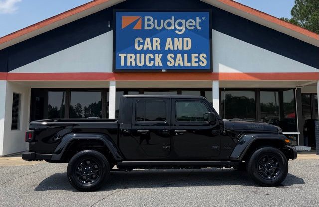 2023 Jeep Gladiator