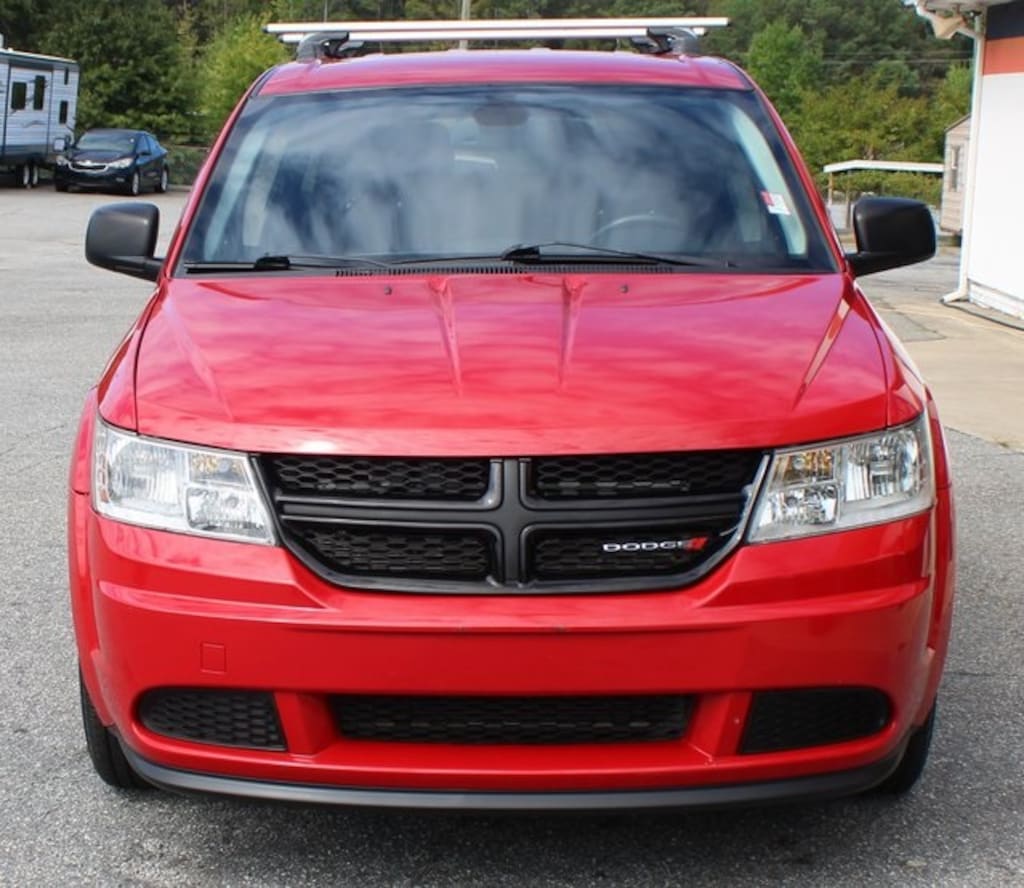 Used 2020 Dodge Journey SE SUV