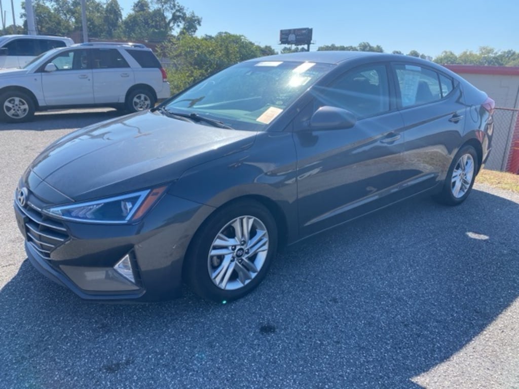 Used 2020 Hyundai Elantra SEL Sedan