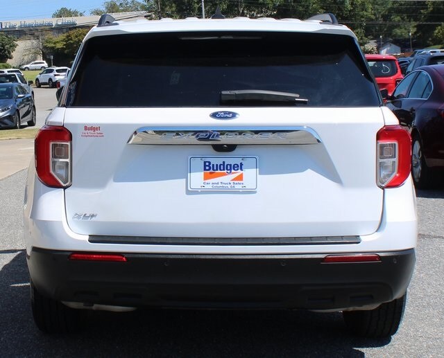 2023 Ford Explorer XLT photo 3