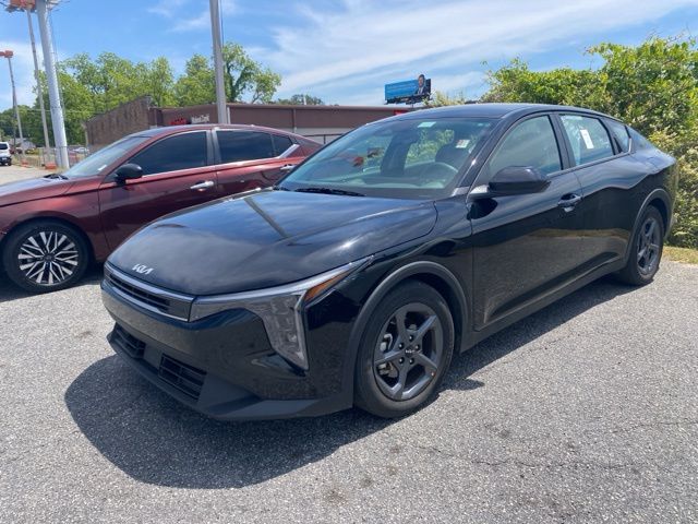 2025 Kia K4