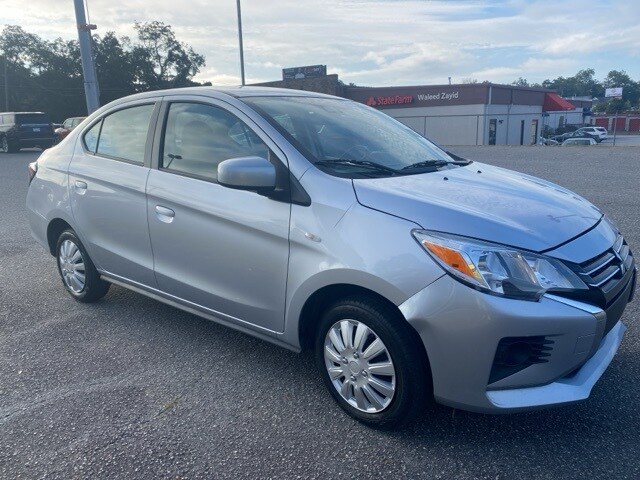 2023 Mitsubishi Mirage G4 ES photo 2