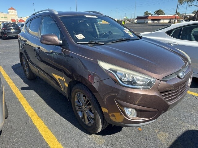 2014 Hyundai Tucson SE photo 2