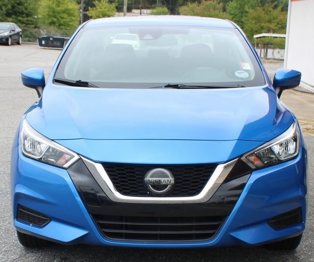 2020 Nissan Versa 1.6 SV photo 3