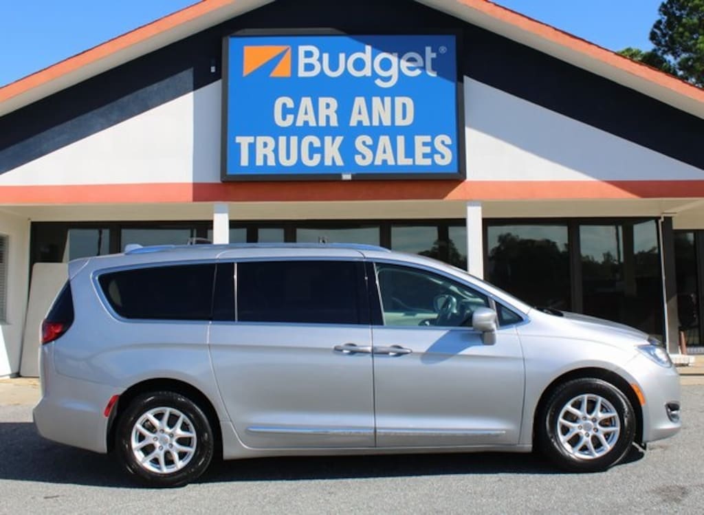 Used 2020 Chrysler Pacifica Touring L Minivan/Van