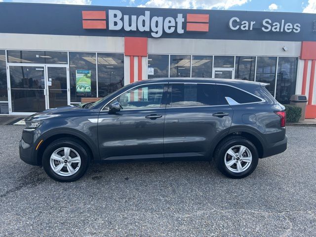 2023 Kia Sorento LX AT 4WD's photo