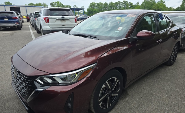 2025 Nissan Sentra's photo