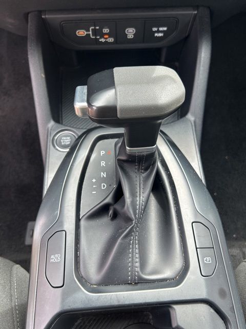 2025 Kia K4 LXS - Photo 18