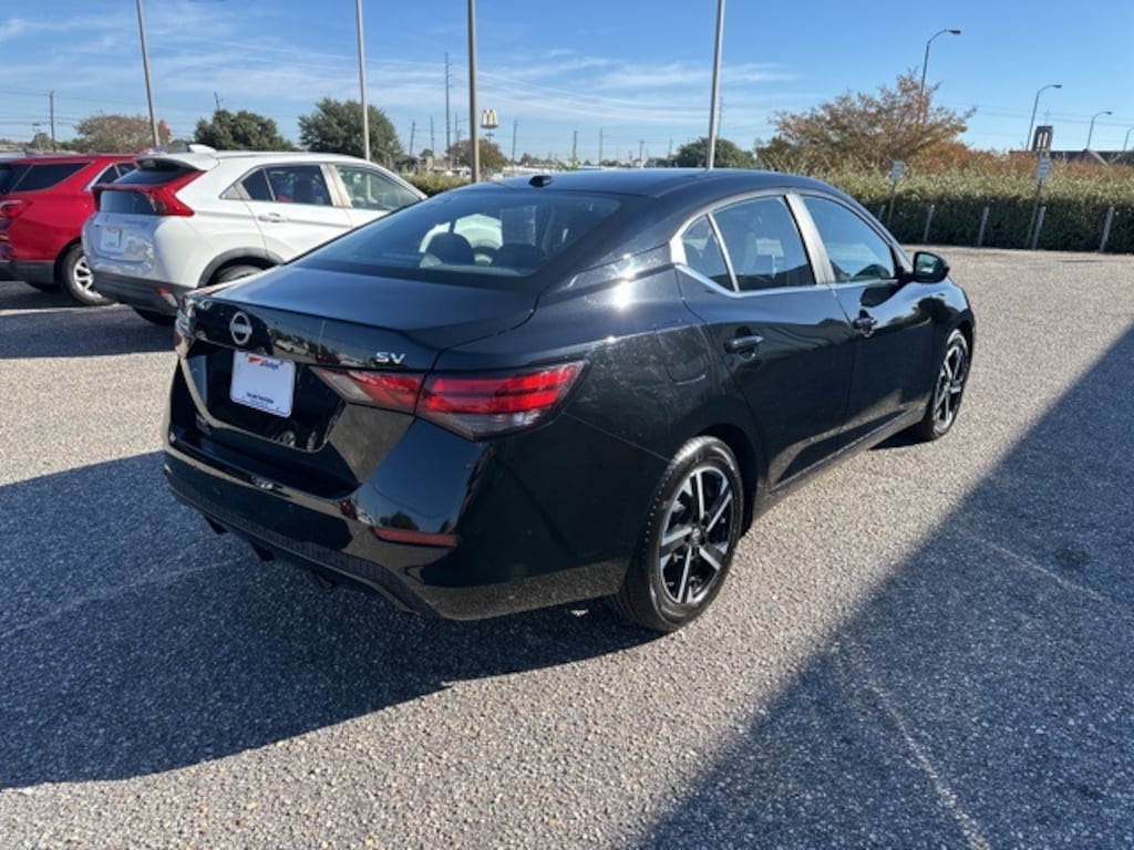 Used 2024 Nissan Sentra SV Sedan