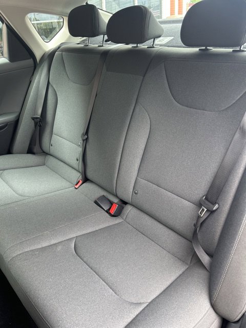 2025 Kia K4 LXS - Photo 26