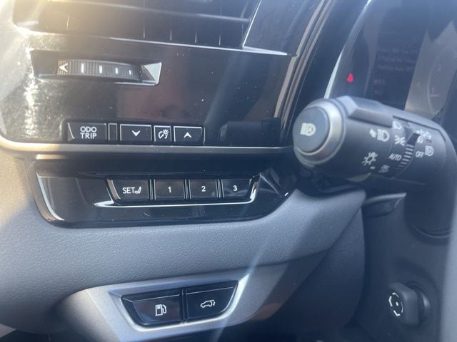2023 Lexus RX 350 - Photo 76
