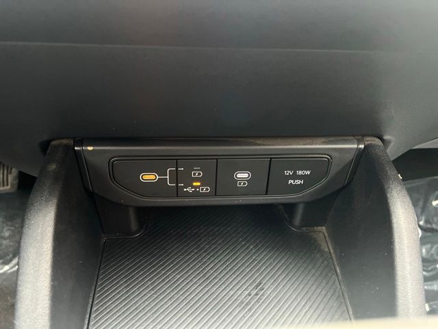 2025 Kia K4 LXS - Photo 22