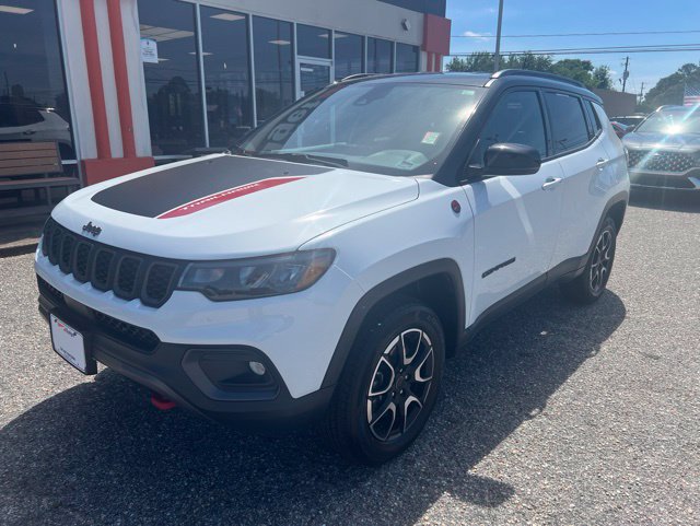 2025 Jeep Compass Trailhawk - Photo 10