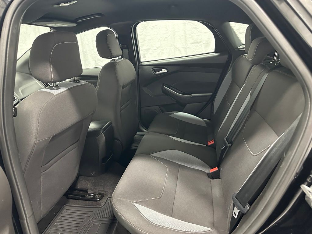 2018 Ford Focus ST - Photo 39
