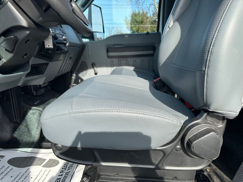 2024 Ford F-650 - Photo 14
