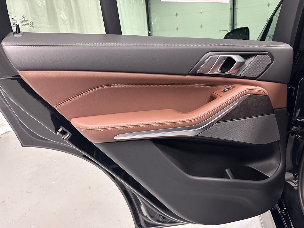 2026 BMW X5 50e - Photo 41