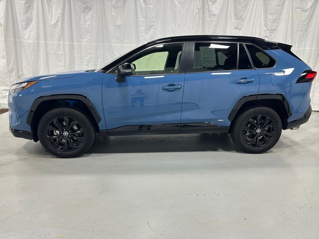 Used 2025 Toyota RAV4 Hybrid XSE SUV