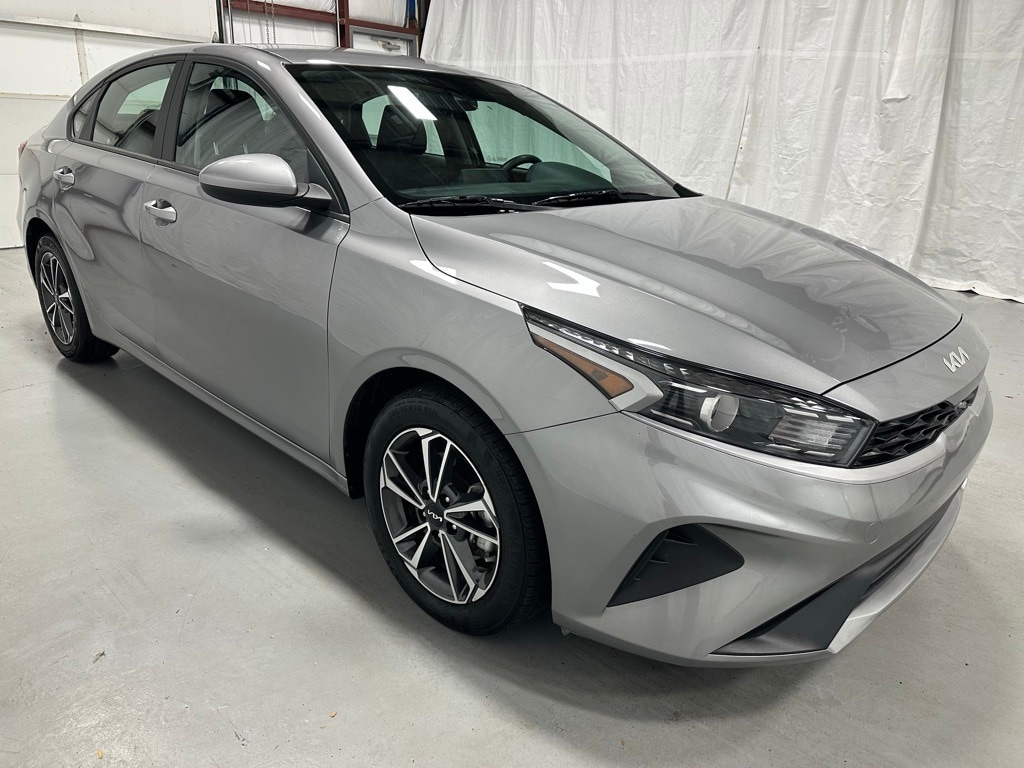 Used 2024 Kia Forte LXS Sedan