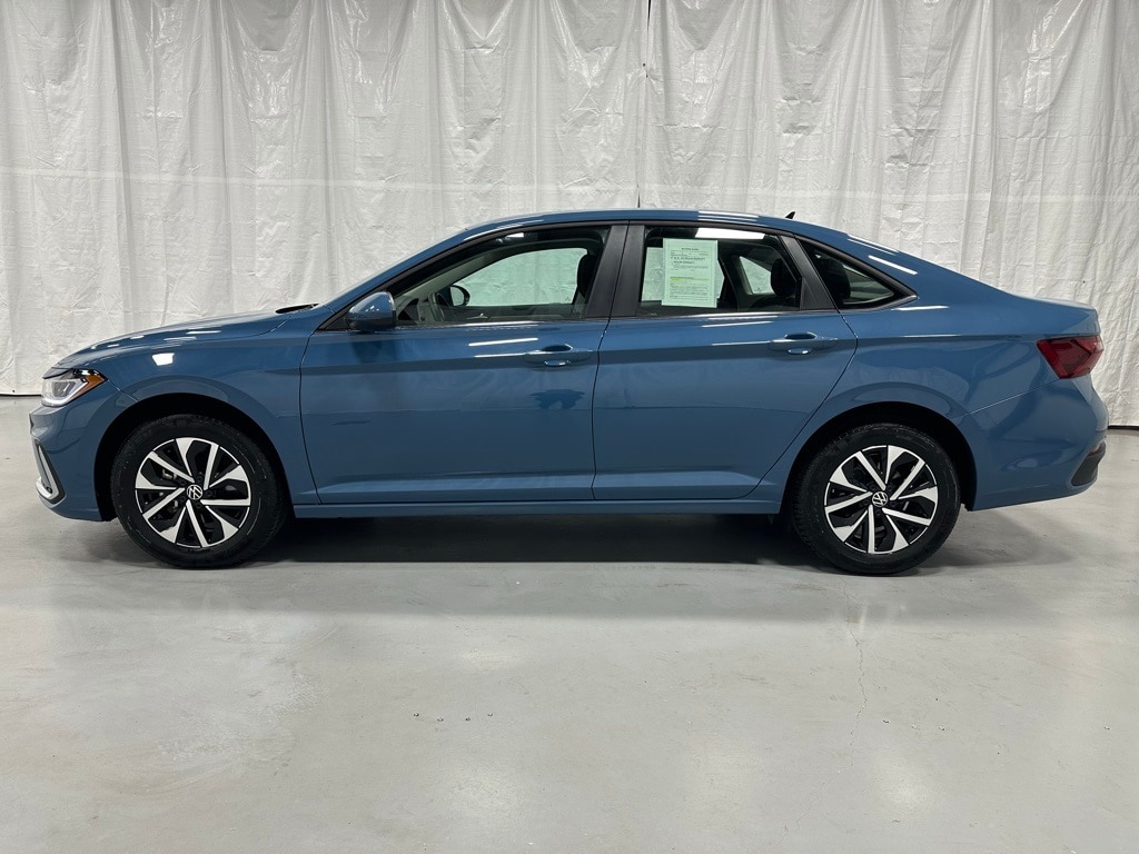 Used 2025 Volkswagen Jetta 1.5T S Sedan