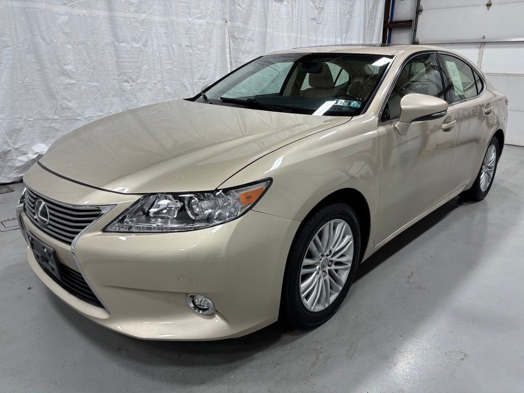 Used 2014 Lexus ES Sedan