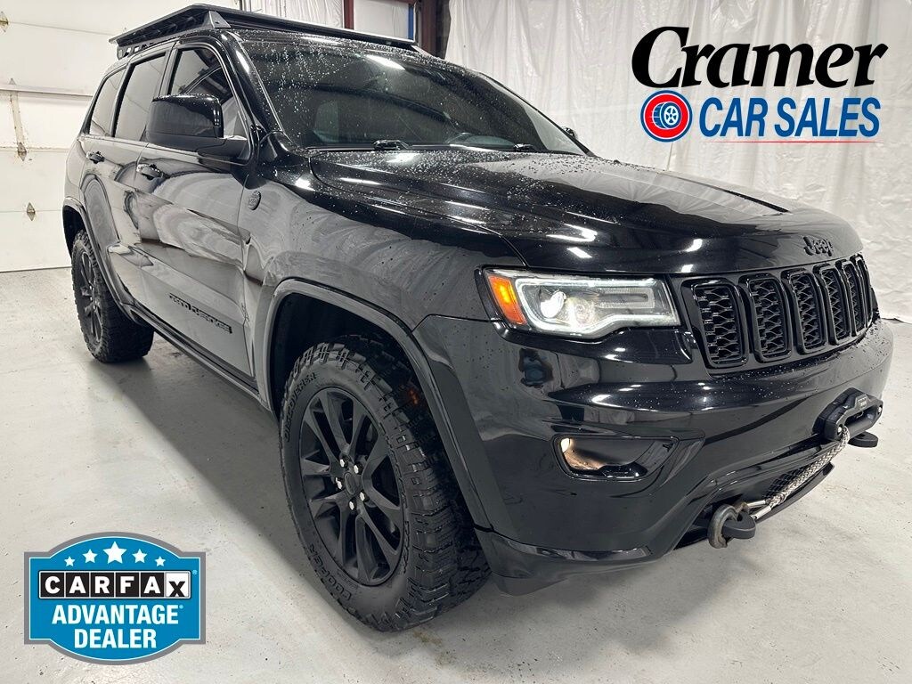 Used 2020 Jeep Grand Cherokee Laredo SUV