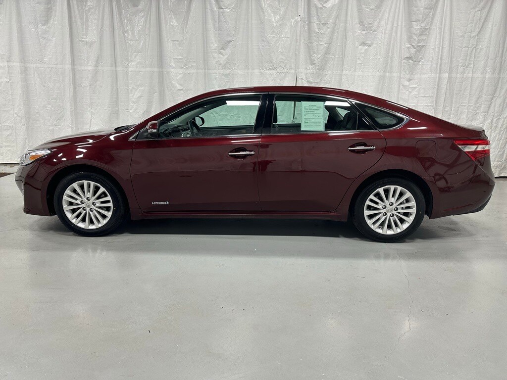 2014 Toyota Avalon Hybrid XLE Premium photo 4