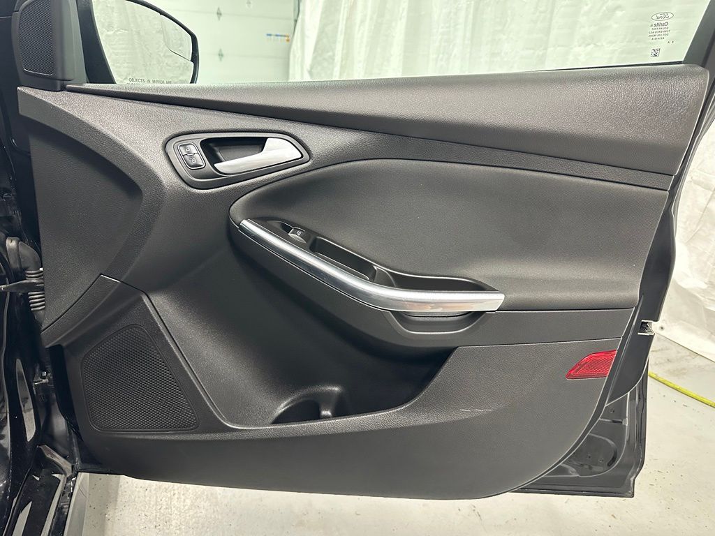 2018 Ford Focus ST - Photo 49