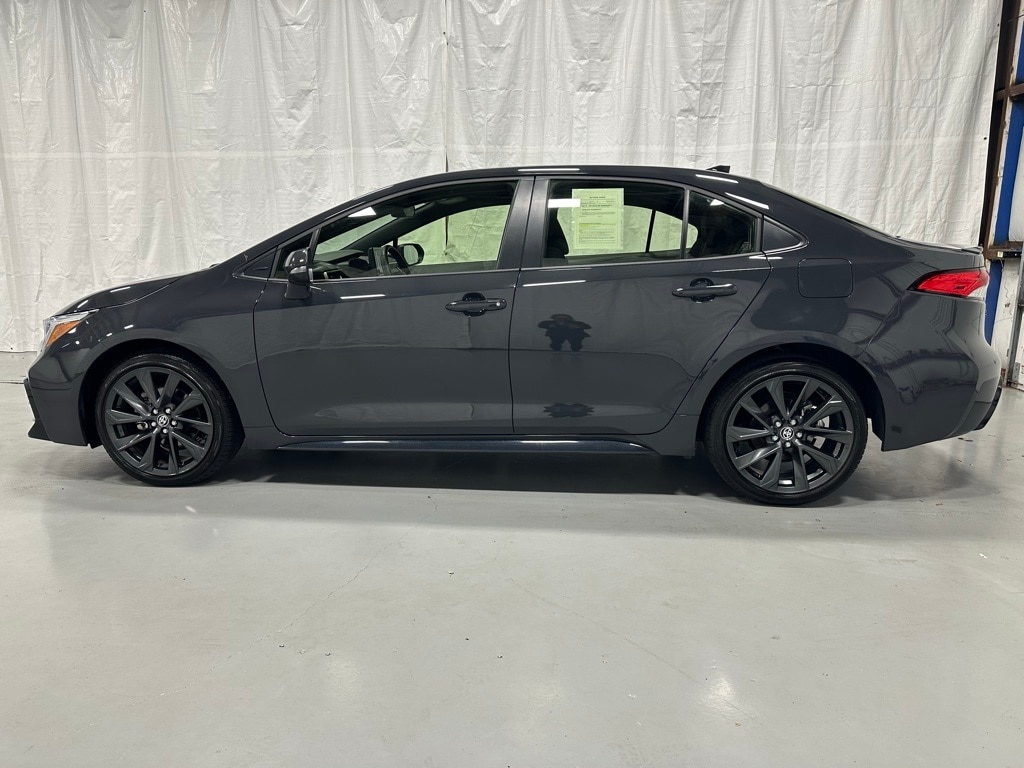 Used 2025 Toyota Corolla Hybrid SE Sedan