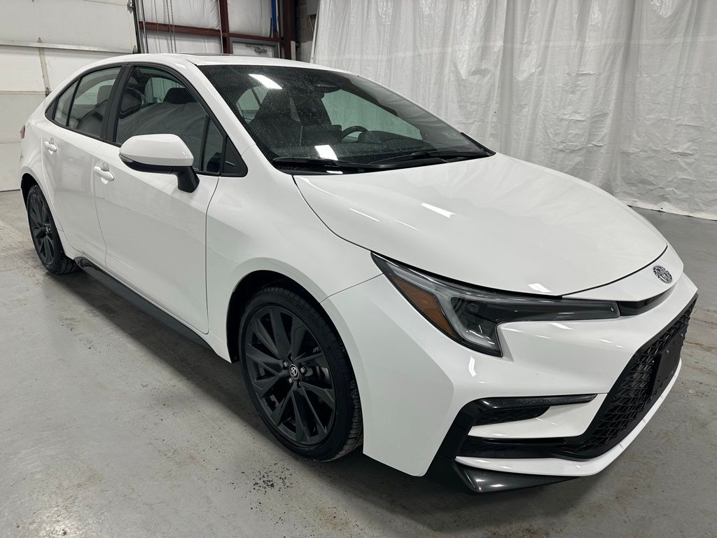 2025 Toyota Corolla SE