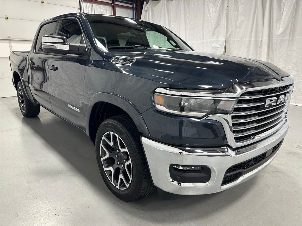 2025 RAM Ram 1500 Pickup Laramie's photo