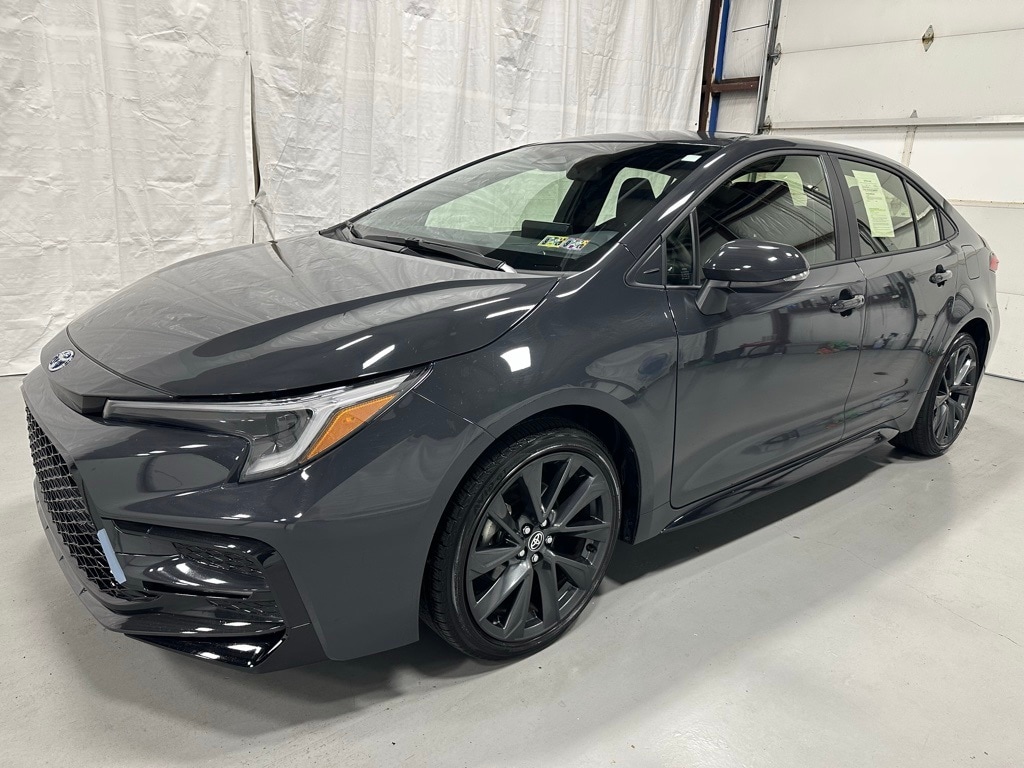 Used 2025 Toyota Corolla Hybrid SE Sedan