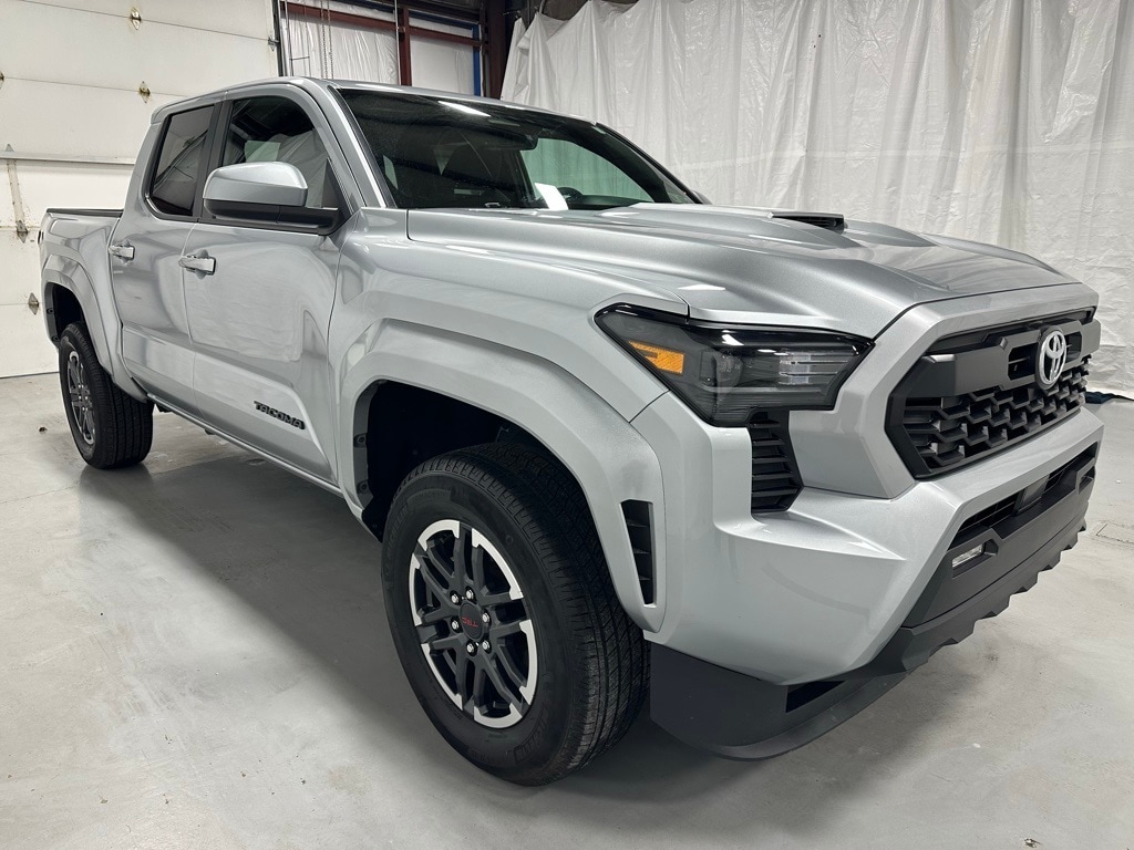 2025 Toyota Tacoma TRD Sport's photo