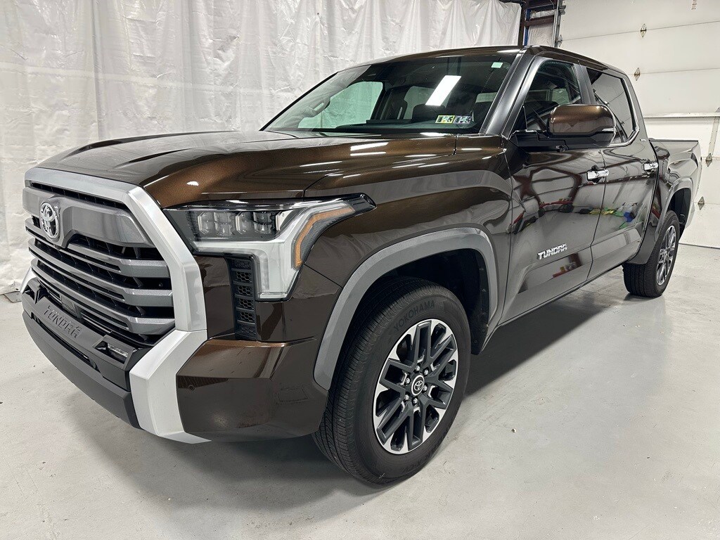 2024 Toyota Tundra Limited photo 3