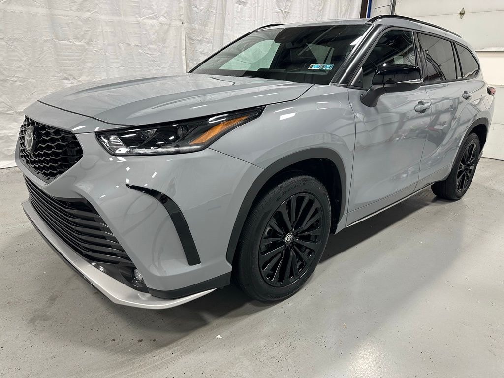 Used 2025 Toyota Highlander XSE SUV