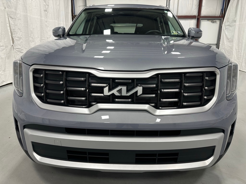 Used 2025 Kia Telluride S SUV