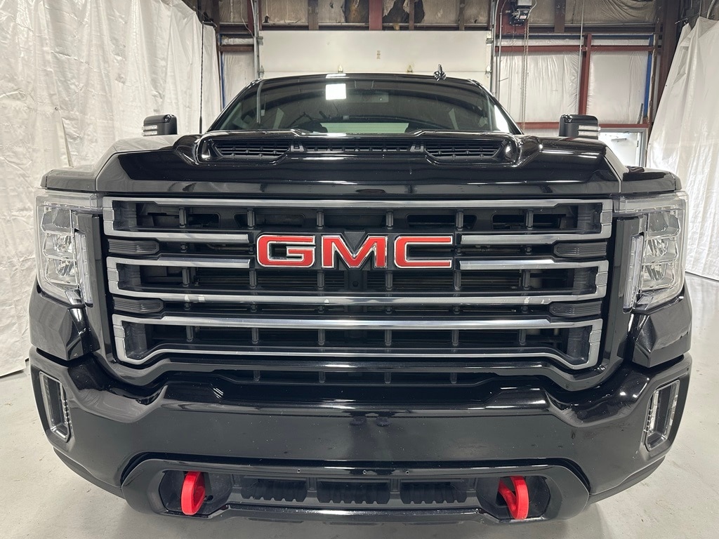 Used 2022 GMC Sierra 2500HD AT4 Truck Crew Cab
