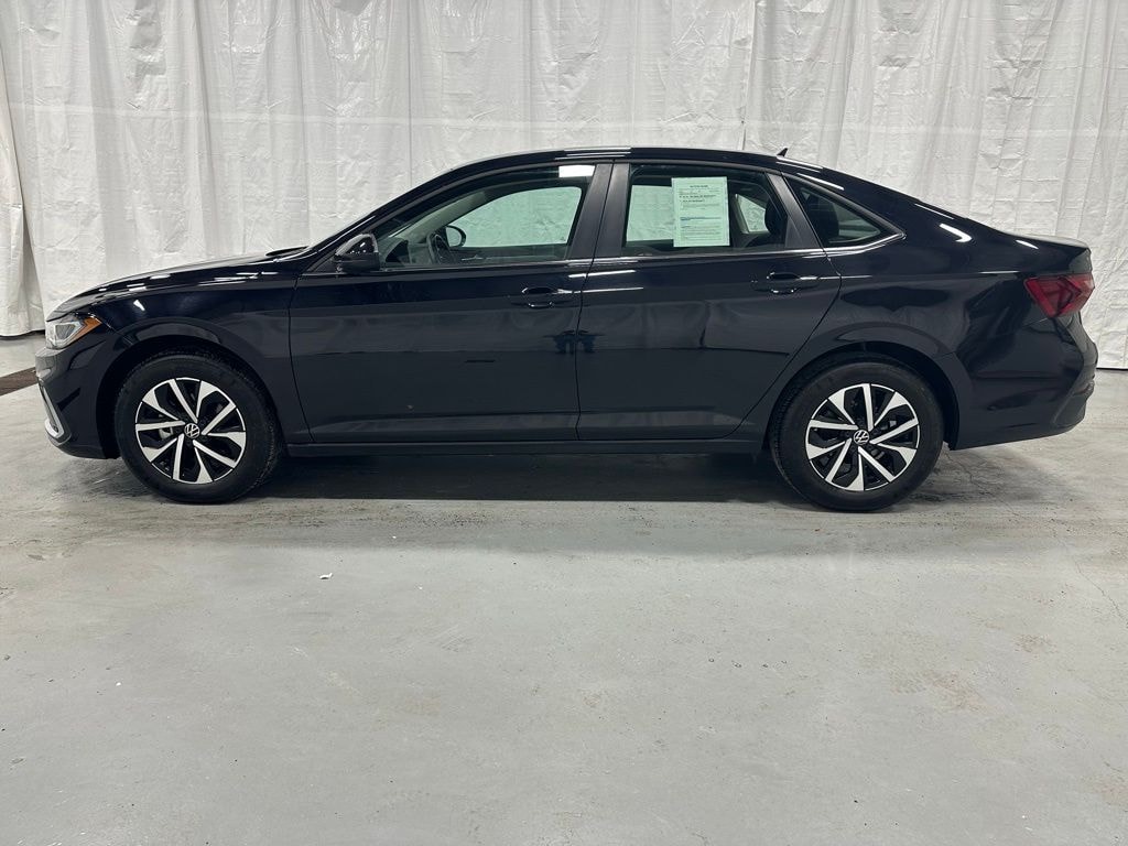 Used 2025 Volkswagen Jetta 1.5T S Sedan