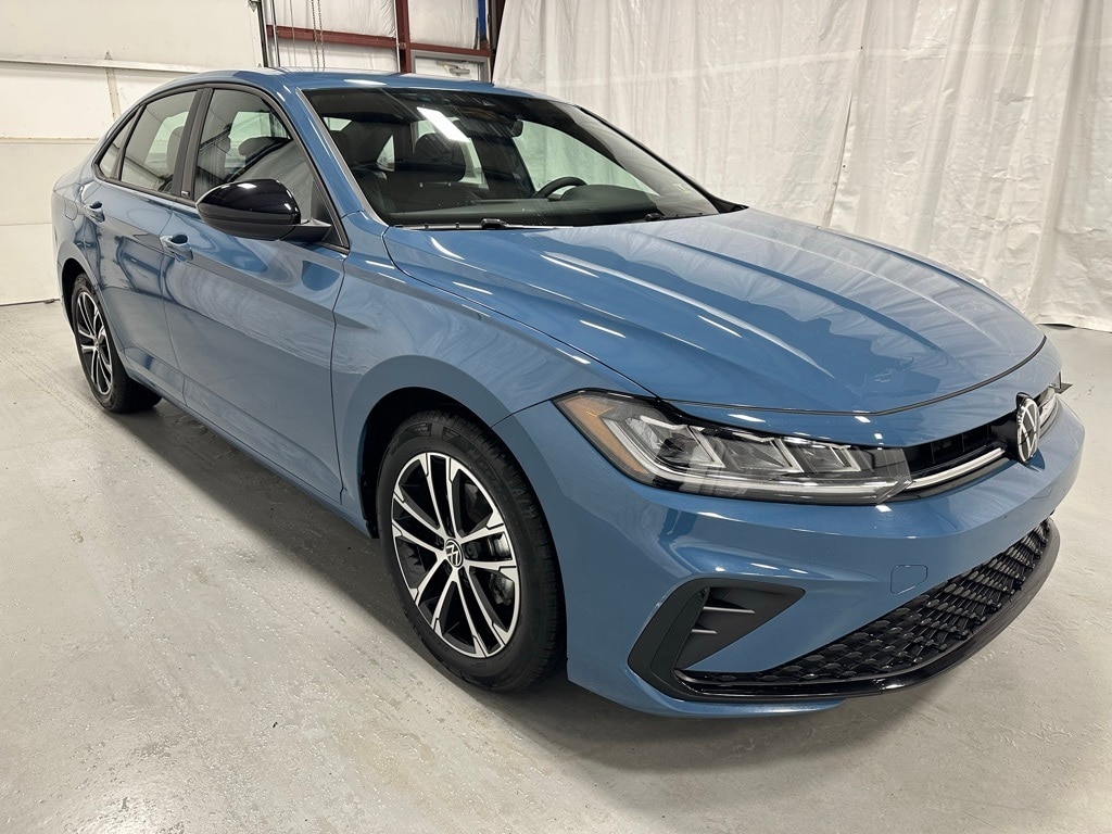 Used 2025 Volkswagen Jetta 1.5T Sport Sedan