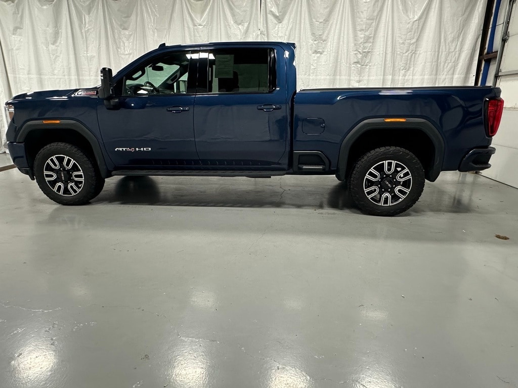 Used 2022 GMC Sierra 2500HD AT4 Truck Crew Cab
