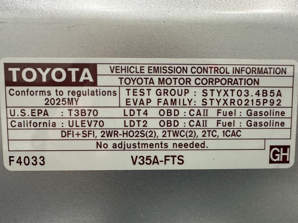 2025 Toyota Tundra Limited - Photo 69