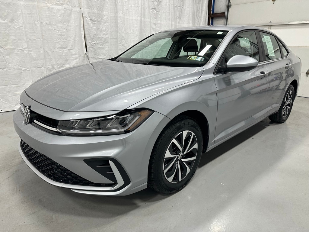 Used 2025 Volkswagen Jetta 1.5T S Sedan
