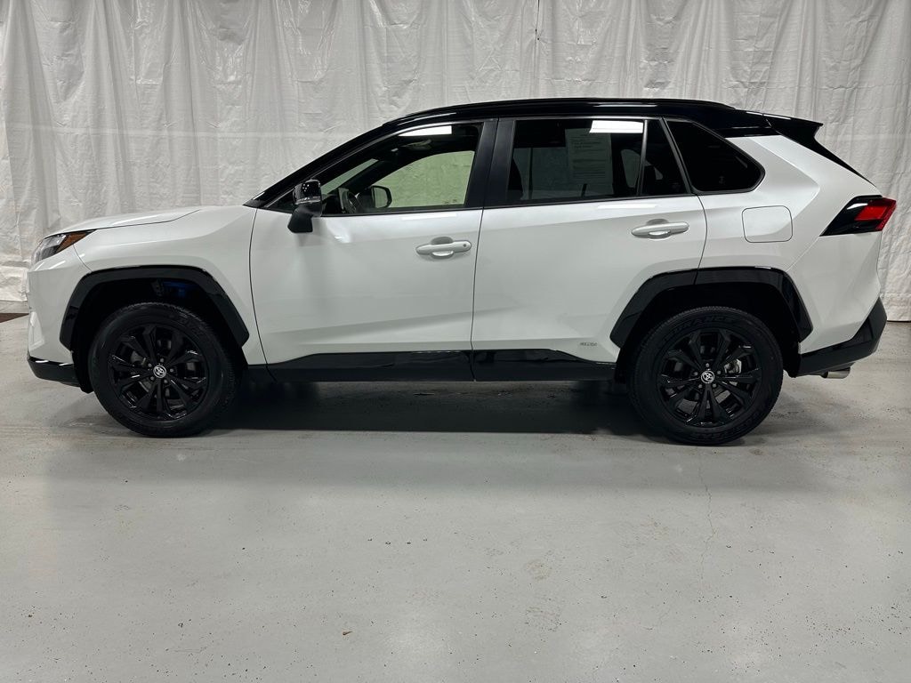 Used 2025 Toyota RAV4 Hybrid XSE SUV