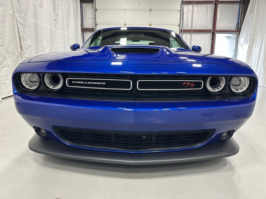 2022 Dodge Challenger R/T photo 2